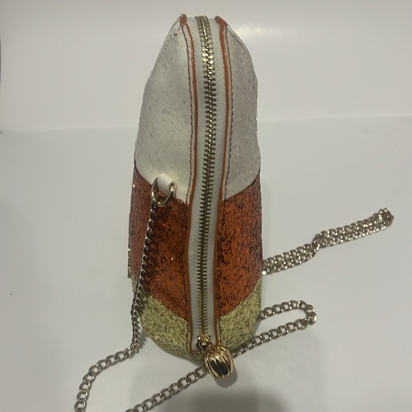 Betsey Johnson Do I Make You Corny? glittery candy corn shaped purse with chain. - Picture 2 of 16